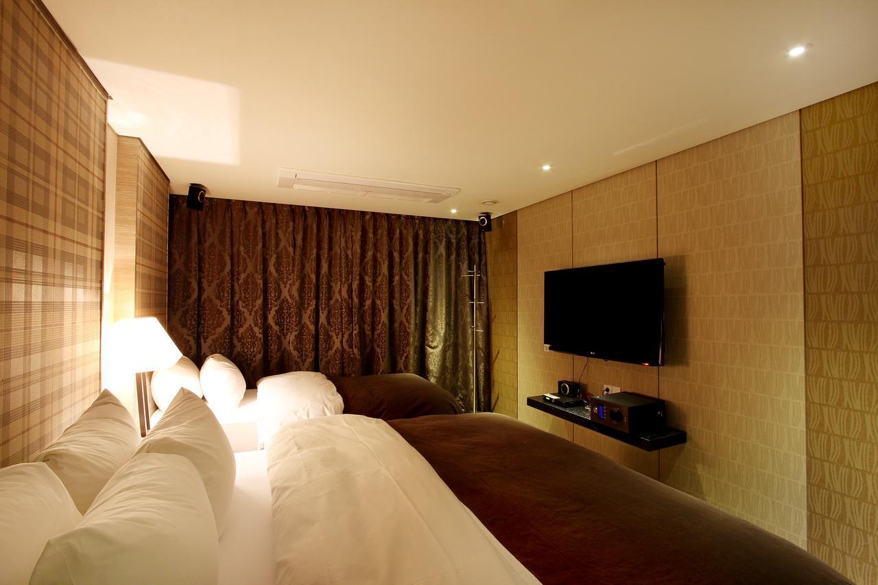 Uijeongbu Latree Hotel Buitenkant foto