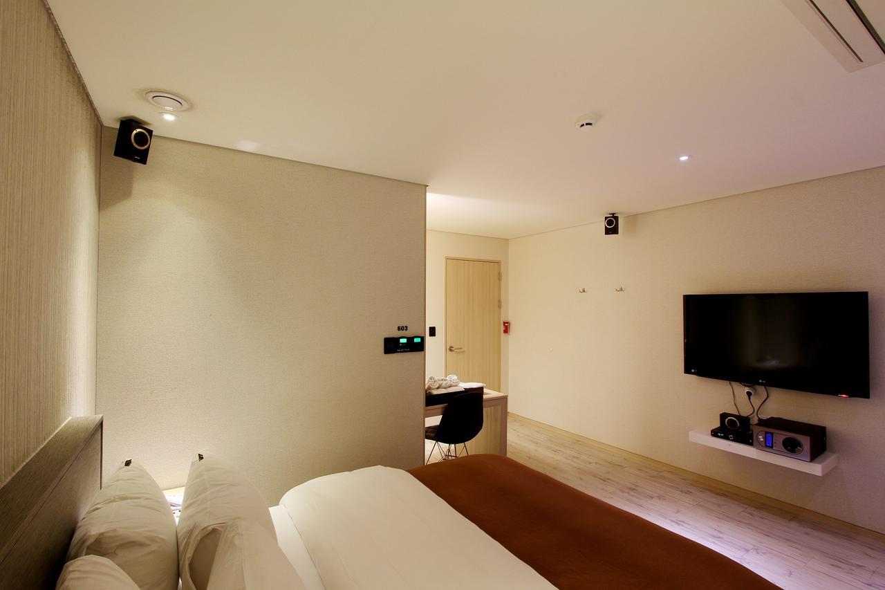 Uijeongbu Latree Hotel Buitenkant foto