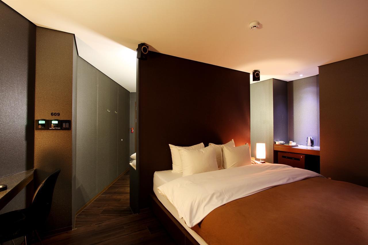 Uijeongbu Latree Hotel Buitenkant foto