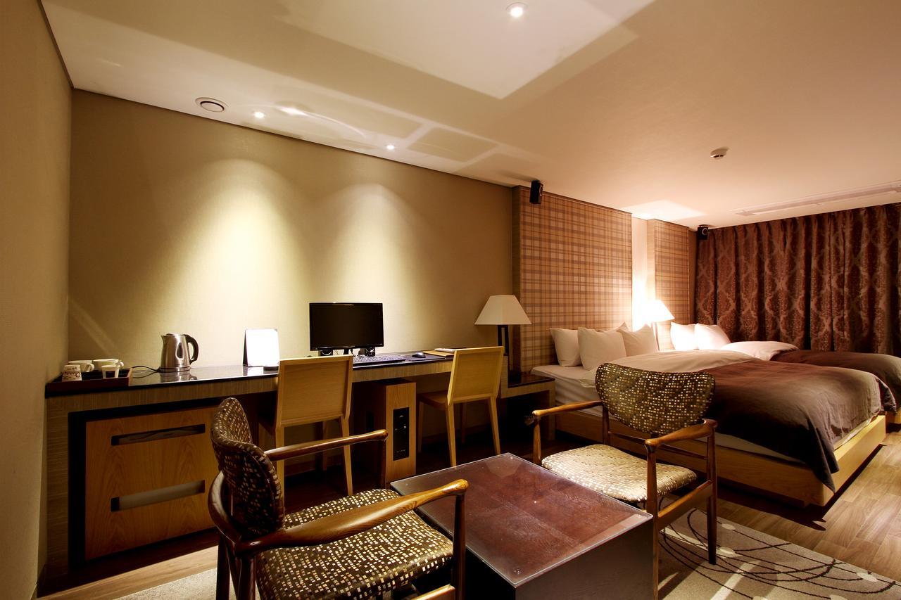 Uijeongbu Latree Hotel Buitenkant foto