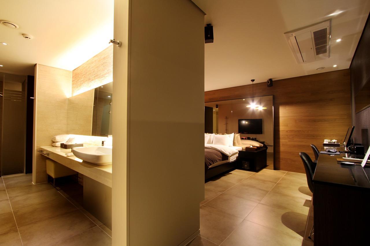 Uijeongbu Latree Hotel Buitenkant foto